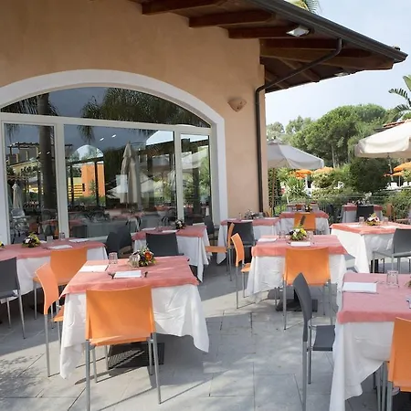 Ihr Pizzo Calabro Hotel 4*